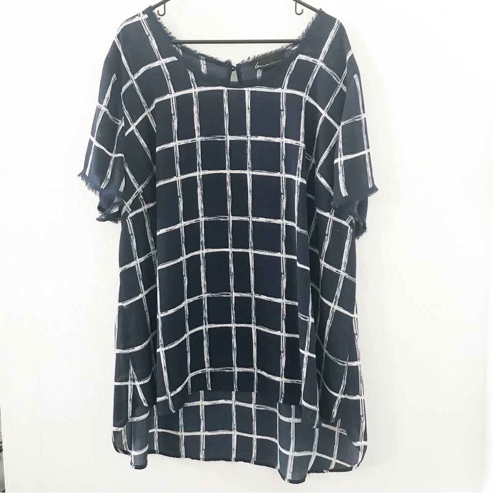 Lane Bryant Sheer Short Sleeve Blouse-26/28